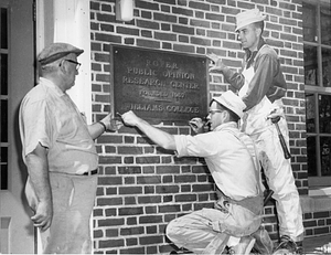 Roper Center plaque