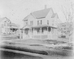 Houses on Hoxsey Street, 1898